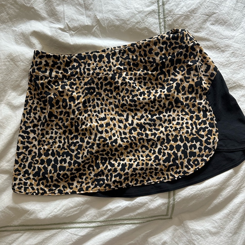 OV leopard exercise skort - Picture 4 of 5